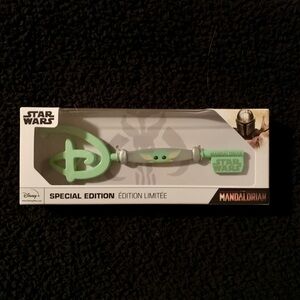 Star Wars Mandalorian Grogu Green Collectible Key